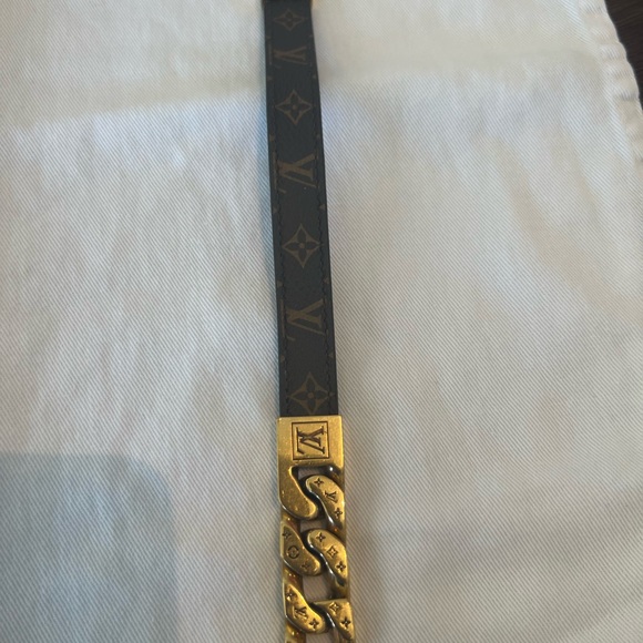 Louis Vuitton gold chain links bracelet w/monogram leather band - Picture 7 of 9